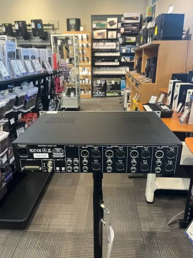 Universal Audio - 4-710D 2